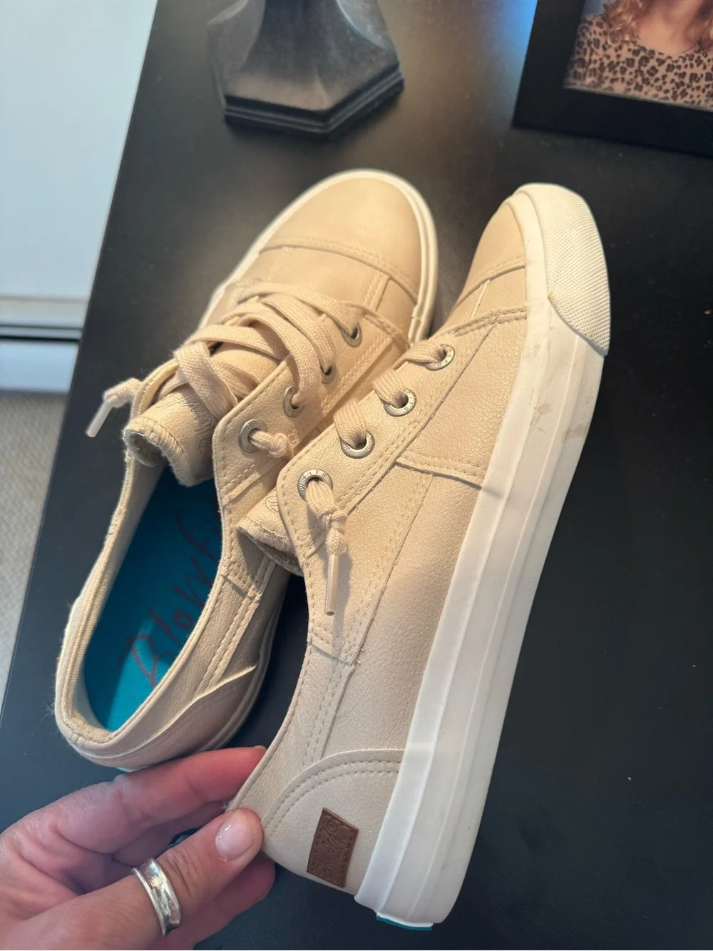 Blowfish Neutral Beige Low-Top Lace-Up Sneakers